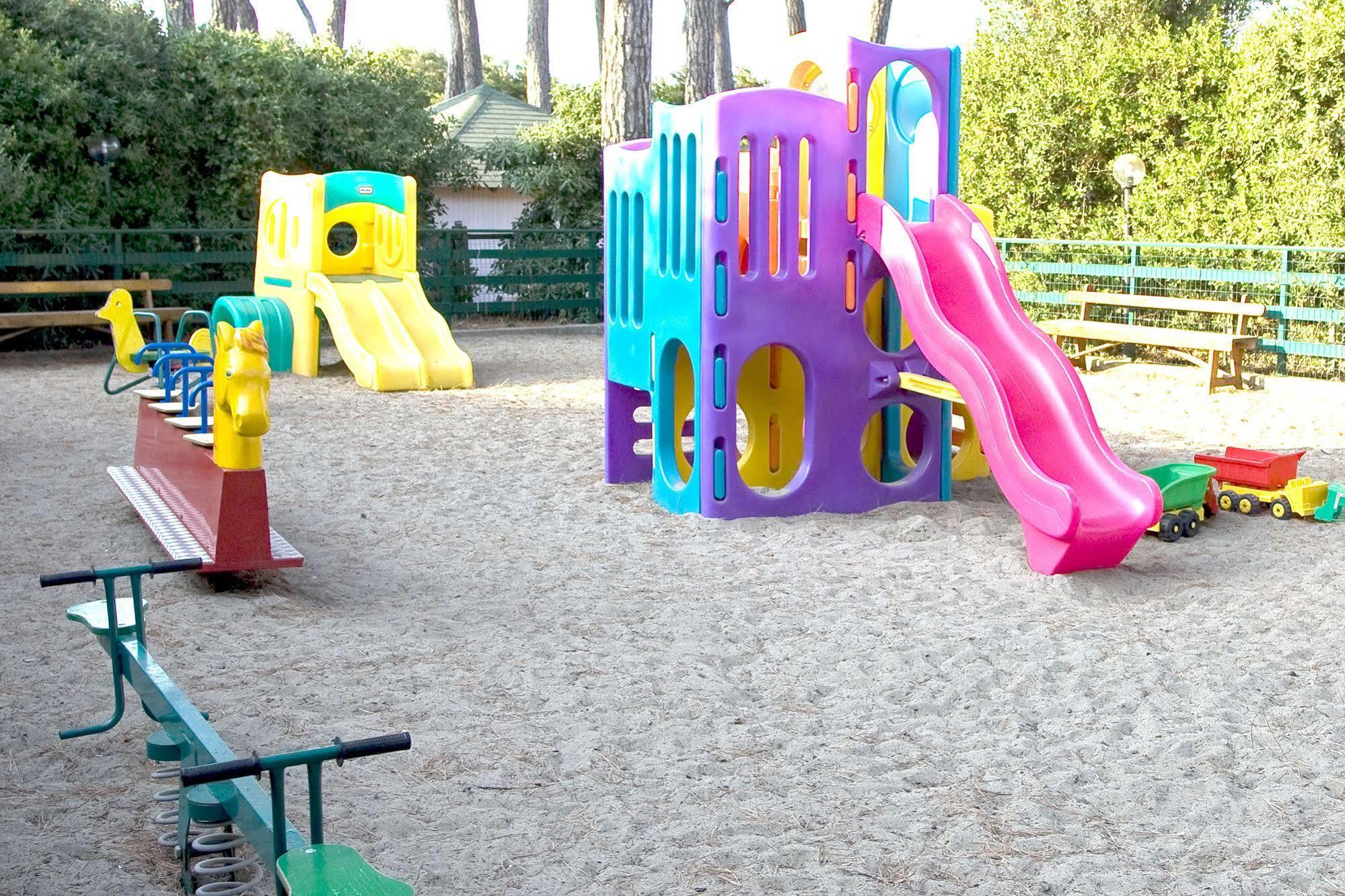 Villaggio Club Cecina مارينا دي سيسينا المظهر الخارجي الصورة